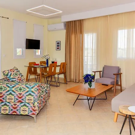Syrdari Estate * ניקיטי
