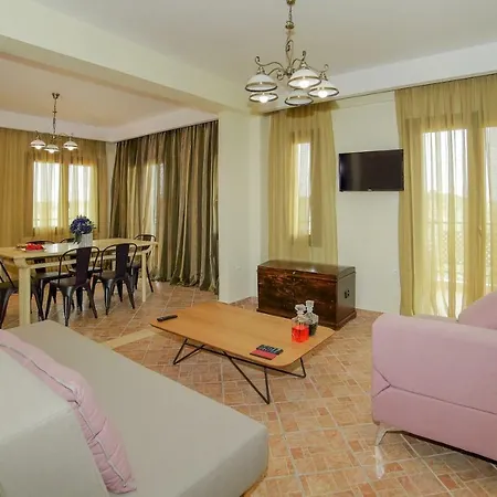 בית נופש Syrdari Estate ניקיטי
