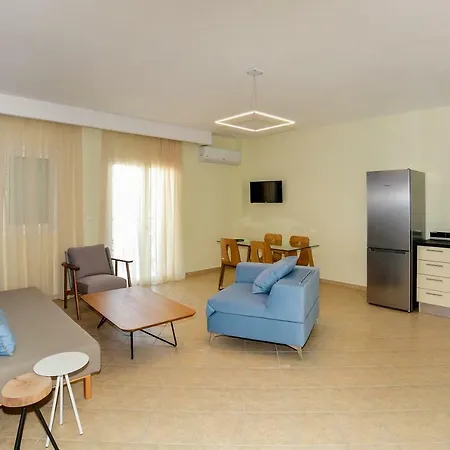 Syrdari Estate ניקיטי